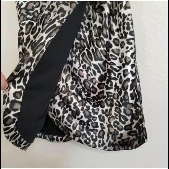 Guess satin animal print dress - Picture 5 of 6